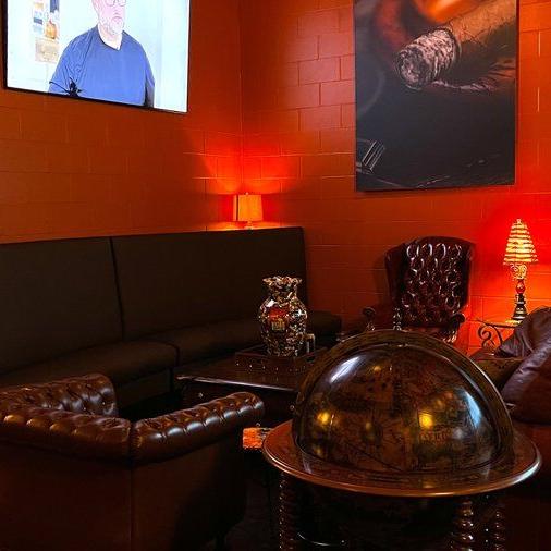 Bay Cigar Lounge